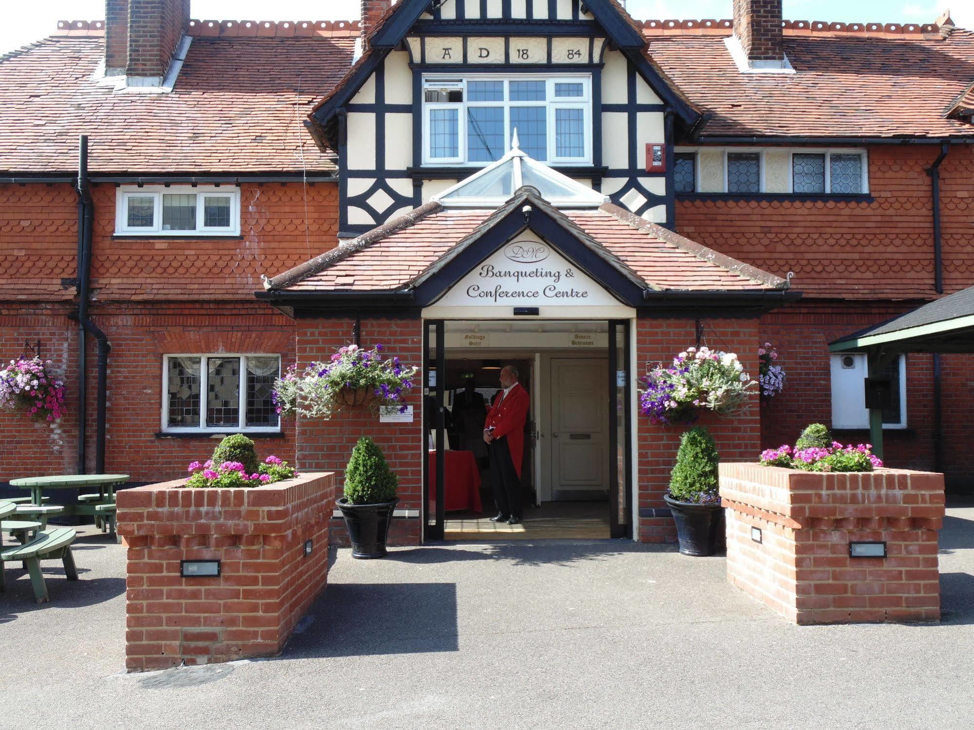 De Rougemont Manor Hotel Brentwood Exterior foto